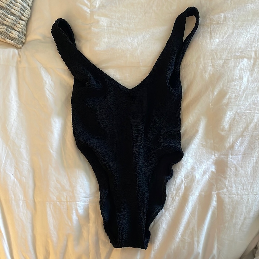 Bond eye black, one size fits all one piece, black, gorgeous. Worn once!